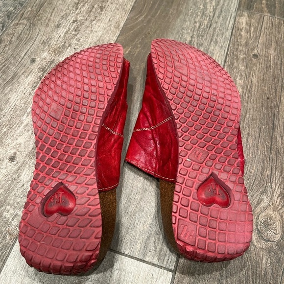 Think! RED Leather Adjustable Strap Sandals - Mizzi - EU 40 US 9 - 9.5 - Picture 4 of 6